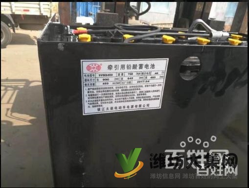 電動(dòng)叉車,電動(dòng)拖車電瓶更換