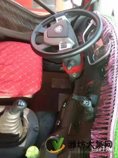 17年國五 500馬力 雙驅(qū)輕體二手解放牽引車