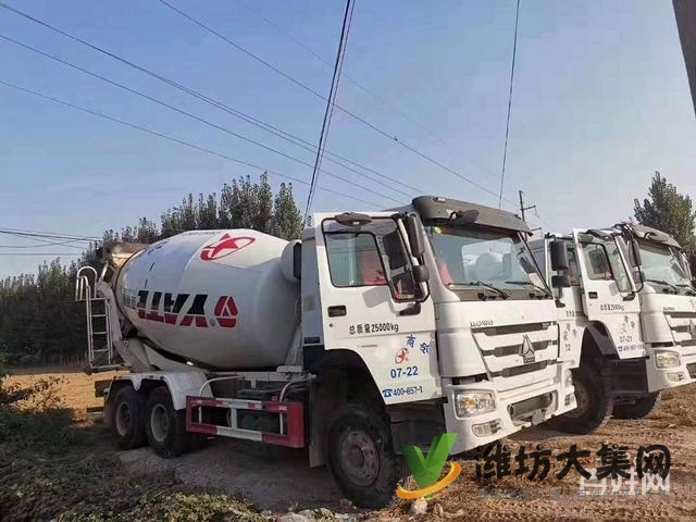 出售17年二手豪沃?jǐn)嚢柢?chē) 大14方 后八輪 國(guó)五