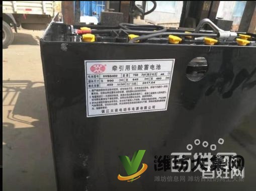 電動叉車，電動拖車電瓶更換