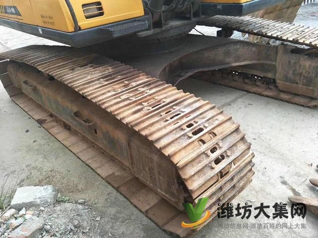 三一215二手挖掘機原版車況性能強勁物美價廉