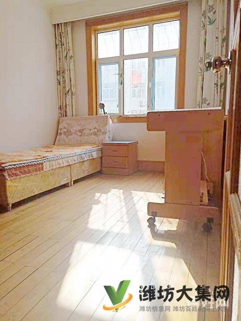 四平路泰華北多層二樓67平2室大廳 戶型方正生活方