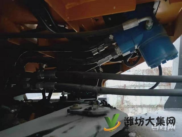 一手臨工933個(gè)人裝載機(jī)