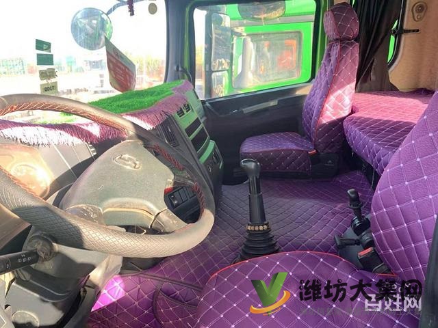 售國五400馬力二手德龍X3000牽引車 輕量化版