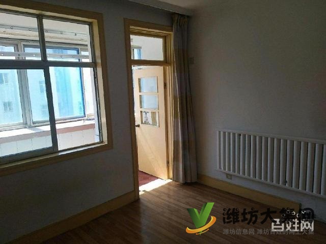 育英中學 濰棉小區 多層兩室 中等裝修 帶廈子出稅