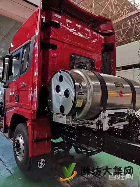 全新德龍燒氣牽引車 雙驅(qū)輕體 430馬力 可分期