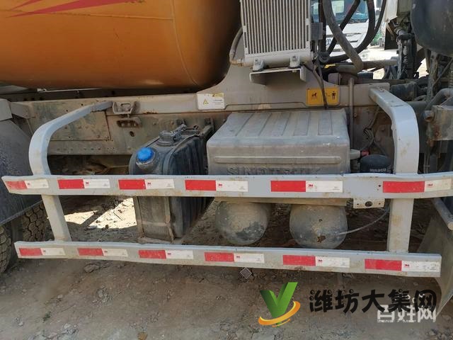 急售國四二手豪沃攪拌車 12方 后八輪 340馬力