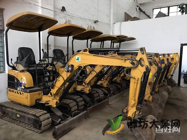 進口10、15、20、30、35二手小型挖掘機包郵
