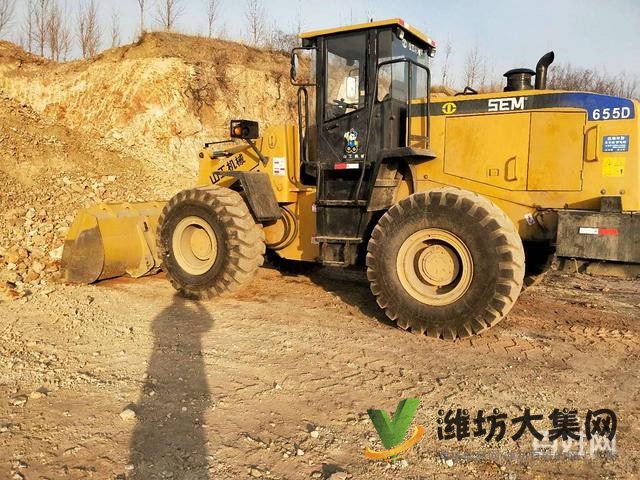 急轉自用的山工655D和臨工953L兩臺裝載機