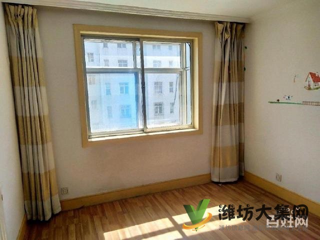 育英中學 濰棉小區 多層兩室 中等裝修 帶廈子出稅