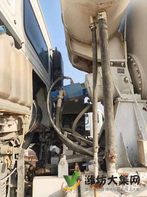 出售17年國(guó)五二手豪沃?jǐn)嚢柢?大14方 后八輪