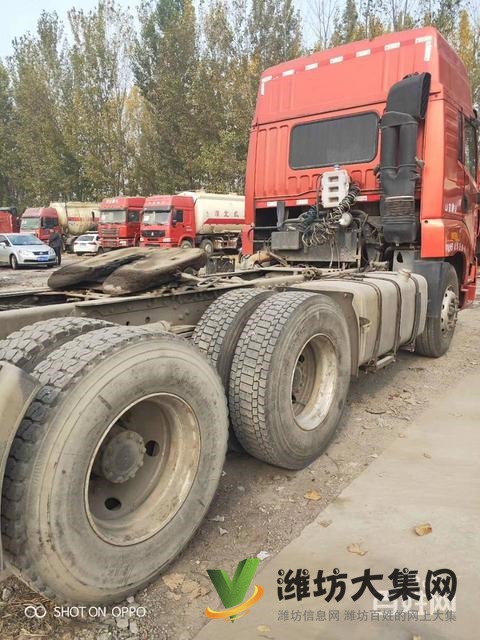 急售二手解放天V牽引車 國四雙驅(qū)輕體 430馬力