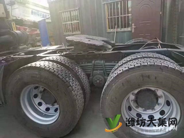 二手德龍牽引車 國(guó)五雙驅(qū)輕體 430馬力帶一年強(qiáng)險(xiǎn)