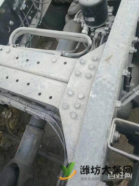 18年6月二手解放J6p牽引車 500馬力雙驅(qū)輕體