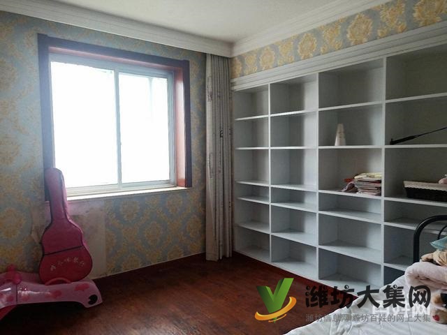 市北區(qū)好房 頂層復式 230平 六室四廳三衛(wèi)精裝未