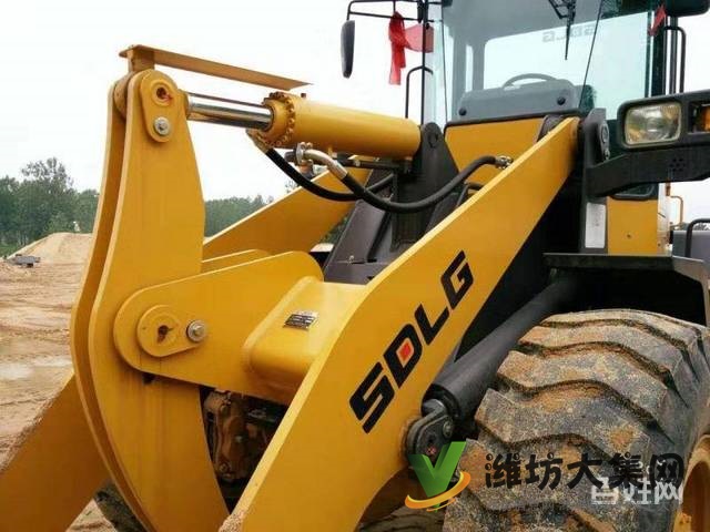 一手臨工933個(gè)人裝載機(jī)