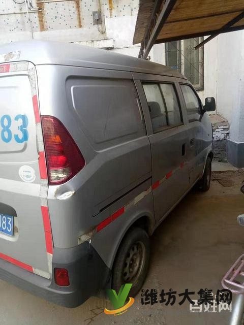 精品12款客貨兩用4座面包車