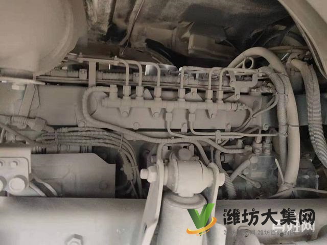 17年二手豪沃攪拌車 大12方 后八輪 340馬力