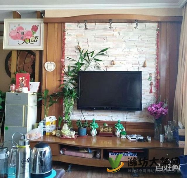 新華單位房交運小區五樓帶外置閣樓精裝三室朝陽即買即