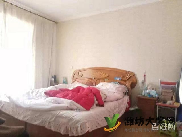 奎文區白浪河畔 泰華近萬達西 世紀花苑145平65