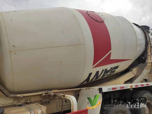 二手豪沃?jǐn)嚢柢?大12方 后八輪 340馬力 國(guó)五