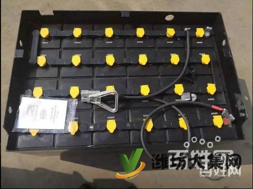 電動(dòng)叉車,電動(dòng)拖車電瓶更換