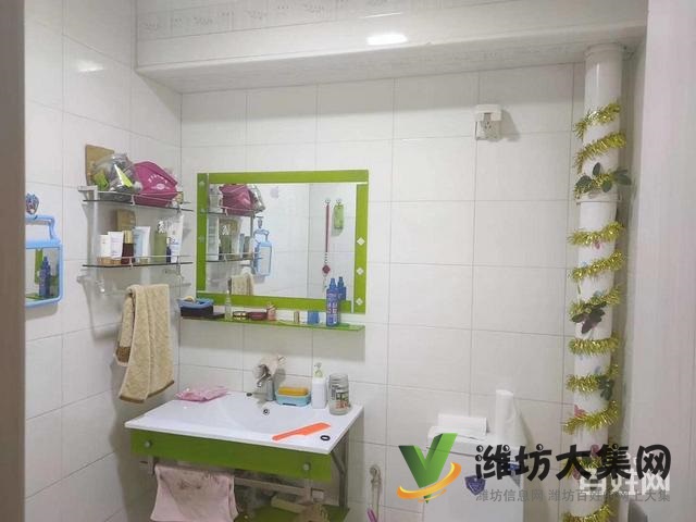 湖景龍灣精裝多層二樓150方急售