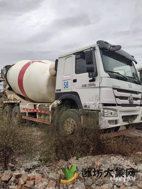 二手豪沃?jǐn)嚢柢?大12方 后八輪 340馬力 國(guó)五