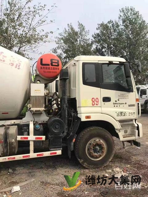 處理16年二手歐曼攪拌車 大14拉16方 后八輪