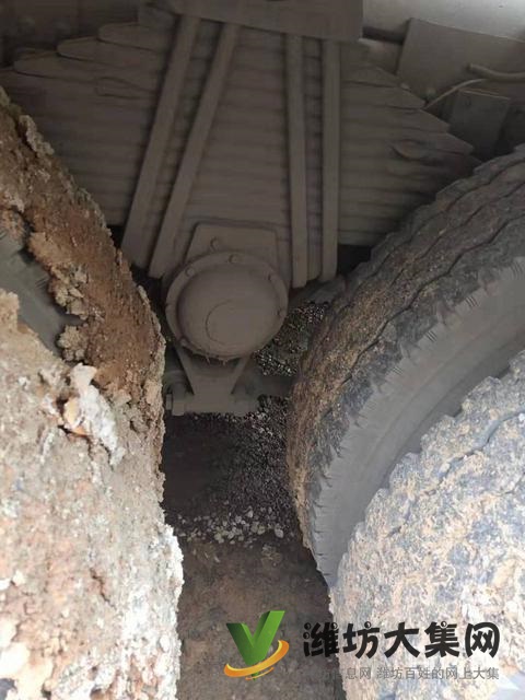 17年二手豪沃攪拌車 大12方 后八輪 340馬力