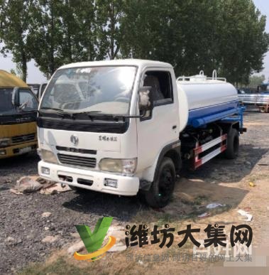 廠家定制各品牌3至30噸灑水車加油車,油罐車