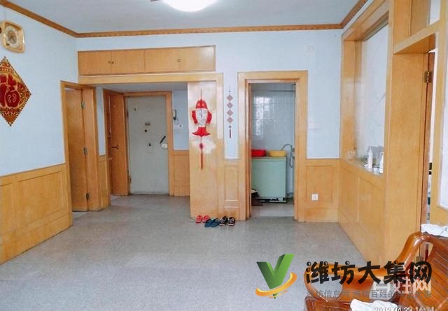 中學(xué)街局長(zhǎng)樓水利局宿舍2樓134平3明客廳北向?qū)嶋H