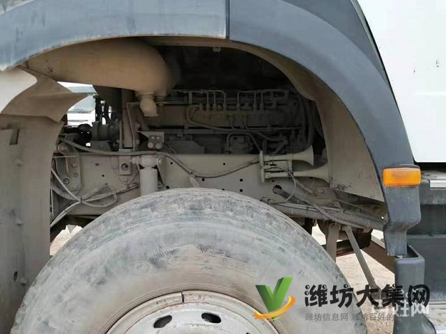 出售17年國五二手豪沃?jǐn)嚢柢?大20方 前四后八輪