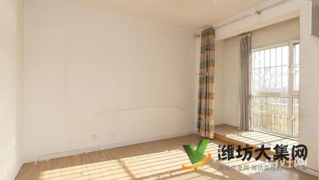 金沙城市廣場 三室朝陽 采光好 帶露臺院子