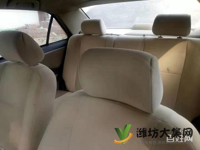 英倫 金剛 2009款 1.5 手動(dòng) 基本型