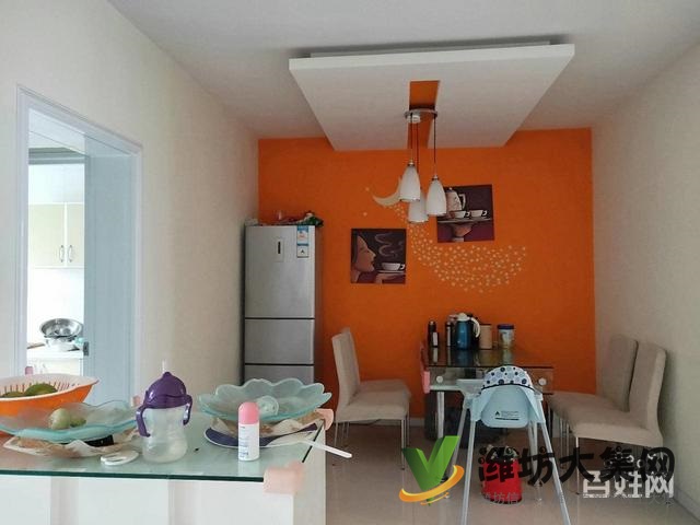 湖景龍灣精裝修好房,裝修基本未住,帶倉(cāng)庫(kù)車庫(kù)