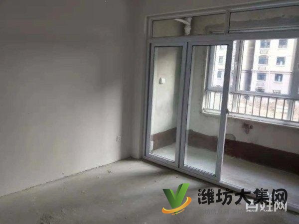 寶通街小學植物園寶通六號東鄰 御園毛胚兩居室 帶地