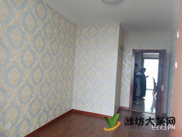 市北區(qū)好房 頂層復式 230平 六室四廳三衛(wèi)精裝未