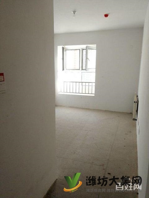 首付低,可改三室,北海學區房,南北通透中間樓層,采