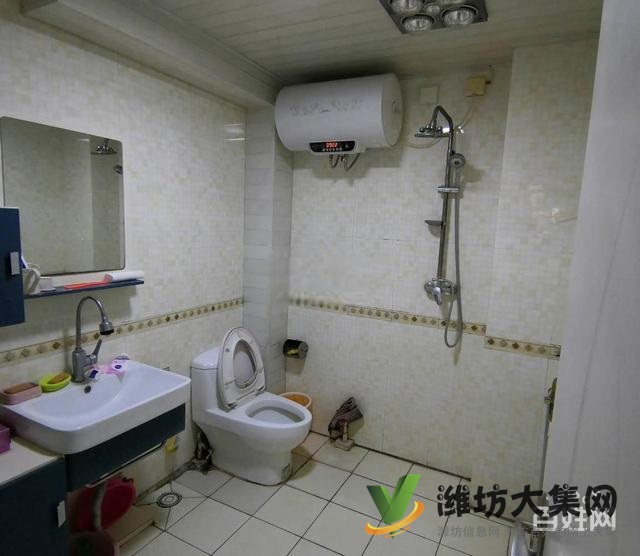 萬達近 附屬醫院 佳樂家對面君尚花園多層4樓精裝