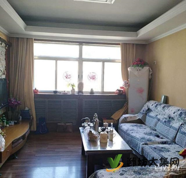 新華單位房交運小區五樓帶外置閣樓精裝三室朝陽即買即