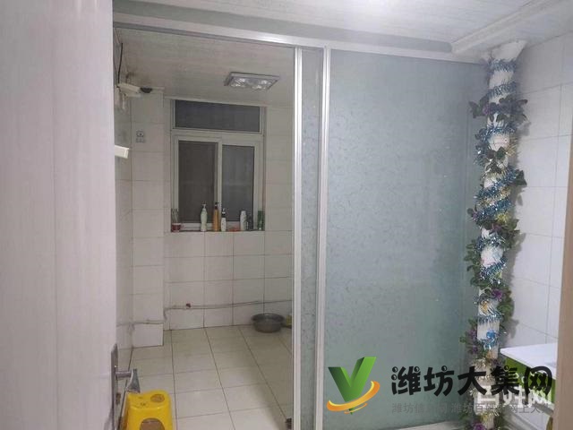 湖景龍灣精裝多層二樓150方急售