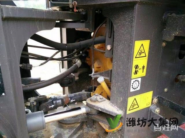 一手臨工933個(gè)人裝載機(jī)