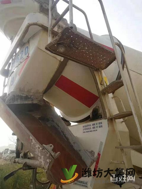 轉(zhuǎn)讓18年二手豪沃?jǐn)嚢柢?大12方 后八輪 國五