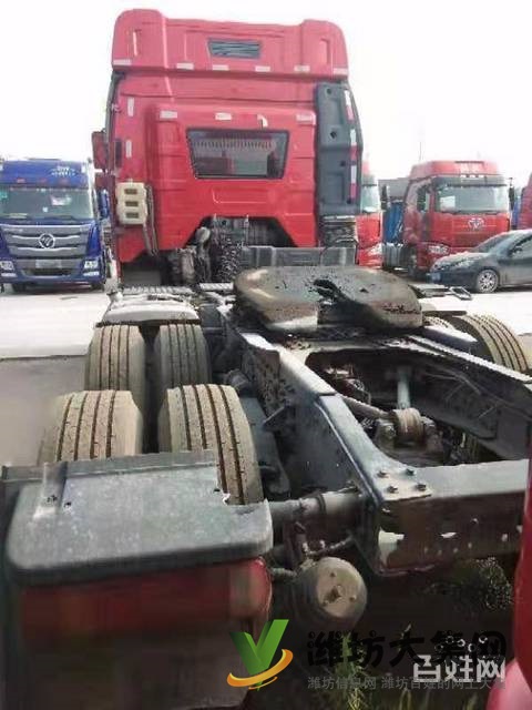 17年國五 500馬力 雙驅(qū)輕體二手解放牽引車