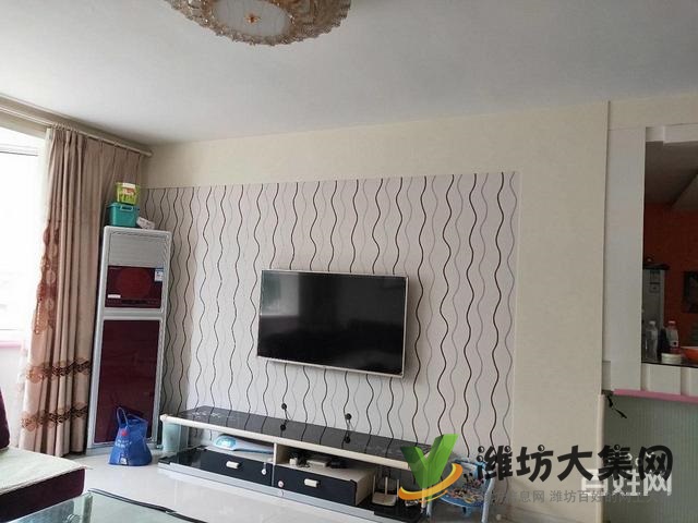 湖景龍灣精裝修好房,裝修基本未住,帶倉(cāng)庫(kù)車庫(kù)