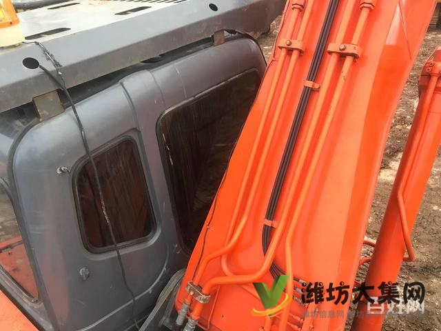 精品促銷二手日立240挖掘機(jī)