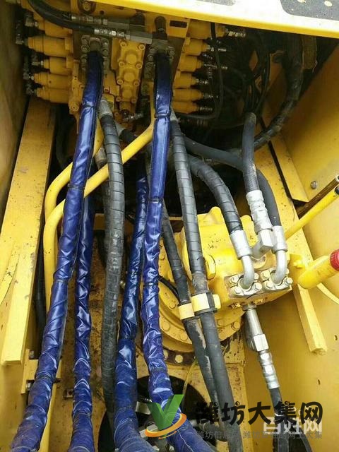 原版進口小松210-8挖掘機動力強超低價出售