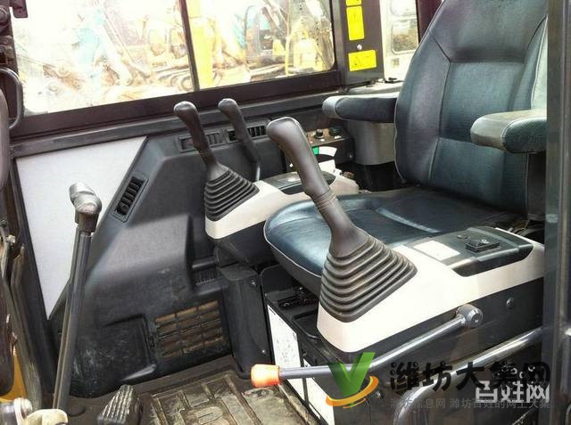 二手純土方小松PC56挖掘機,送貨上門,可貨到付款