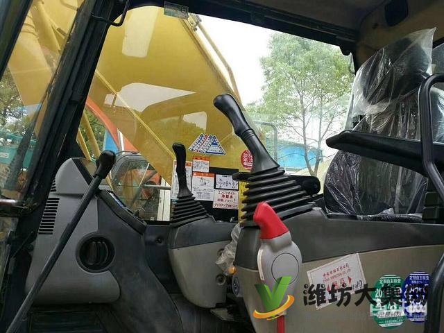 原版進口小松210-8挖掘機動力強超低價出售